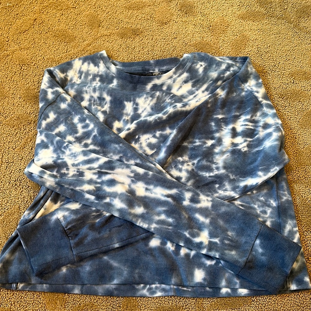 Tie dye long sleeve Size girls XL